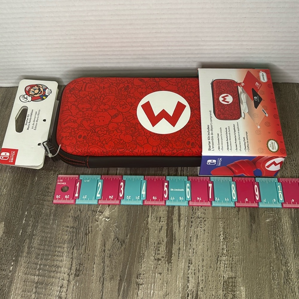Nintendo Switch Starter Kit - Picture 3 of 8